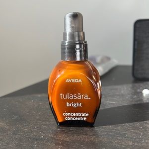 AVEDA tulasara bright concentrate